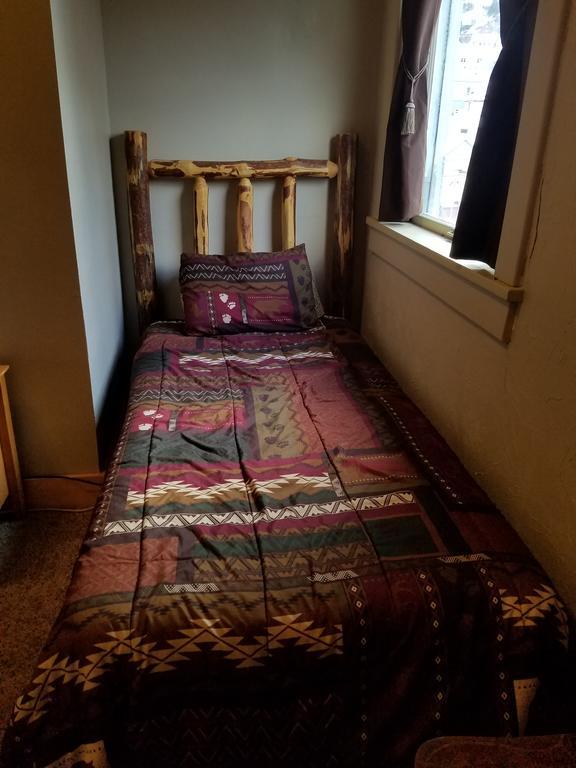 Dakota Spur Hotel Lead Екстер'єр фото